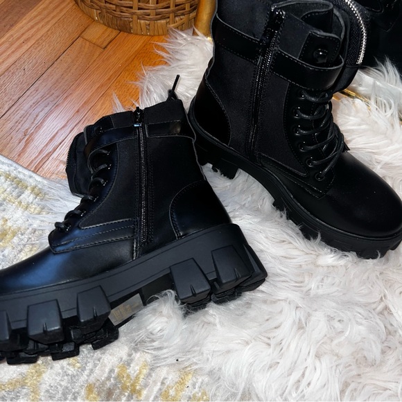 Faux Leather Combat Boots -Black - Size 6.5 - Picture 3 of 6
